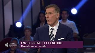 Maxime Bernier répond à la question du modérateur sur l'urgence climatique