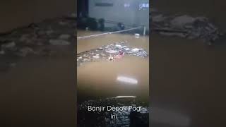 Banjir Depok Pagi Hari ini |Lapangan Bulutangkis Tenggelam