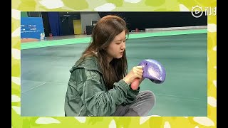 【ENG SUB】 VLOG 8 爱奇艺粉丝嘉年华运动会 Preparation for Fans Carnival Sports Games | 20190718 (赵露思Zhao Lusi)