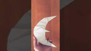 Origami crescent moon demo designed by Paper Dojo