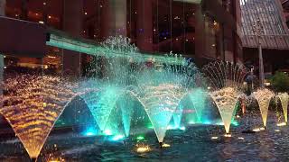 21.04.03 キャナルシティ博多噴水ショー 18時30分 OB-LA-DI-OB-LA-DA  An amazing fountain show representing Japan