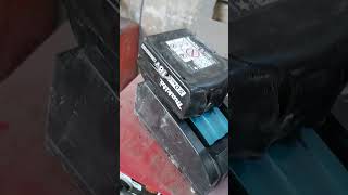 MAKITA TOOLS BATTERY CHARGER  DC18RC