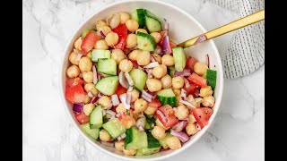 Simple Chickpea Salad (Quick and Easy)