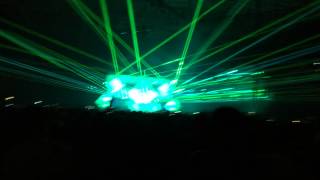 Calvin Harris live from Earls Court, London 20/12/2013 (2 of 4)