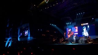 陈楚生 - 某某（Live） - 2013恒大星光音乐节现场版