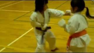 Aren't they cute? 5-year-old girl Chitose \u0026 Ayaha practicing kumite [2014-09-13]