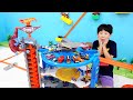 [1시간] 예준이와 예성이는 자동차 장난감으로 가족놀이를 합니다 Learn and Plays with Car Toy Color Play