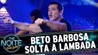 The Noite (11/04/16) - Beto Barbosa solta a Lambada no palco