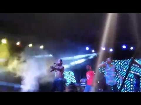 Yaa Pono Performs Gbee Naabu And Fans Throw Bottle - YouTube