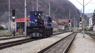 HŽ 2062 055 shunting and departing with a passenger train