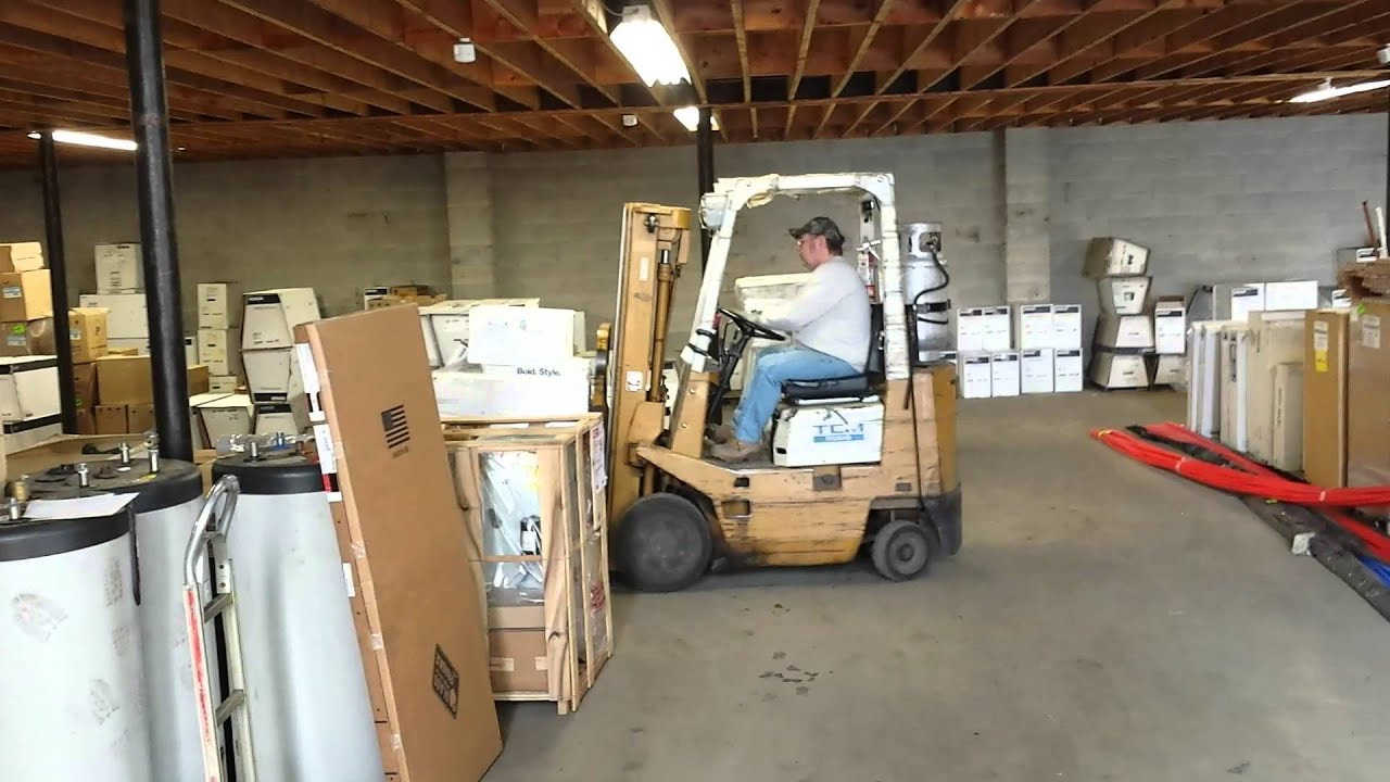 Warehouse Fun. Forklift Fail And Worker Attitude Is Off! - YouTube