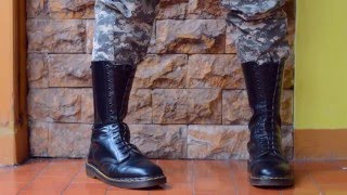 Dr Martens boots 14eyes (1914)  with Digital Camou Pants