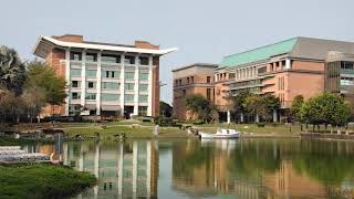 最美校園景色The most beautiful campus，彰化明道大學，蠡澤湖畔，適之橋上美景。