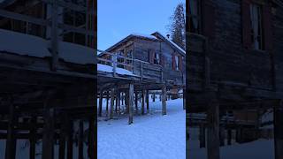 Il lago di Braies a dicembre in inverno • der Pragser Wildsee im Dezember im Winter - Val Pusteria