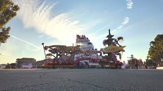 Mountain Side: Check out our beautiful 2025 OneLegacy Donate Life float on the Rose Parade Route!