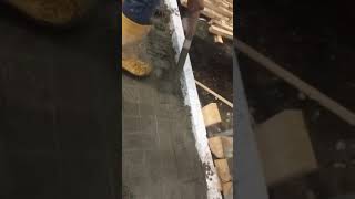 Vibrating concrete