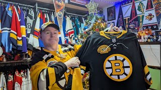 Unboxing a Bruins Centennial From Fanatics