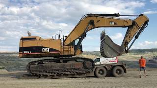 Loading And Transporting The Caterpillar 365C Excavator - Fasoulas Heavy Transports