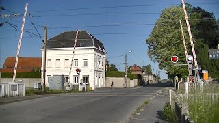 Spoorwegovergang Bohain-en-Vermandois (F) // Railroad crossing // Passage à niveau