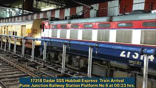 17318 Dadar SSS Hubbali Express Train Arrival Pune Junction Railway Station