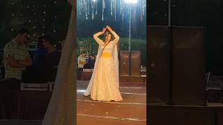 Madhanya - Rahul Vaidya & Disha Parmar | Asees Kaur | #trending Bride entry #viral  Wedding Choreo |