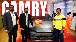 🪐 Harsha Toyota Camry Hybrid ₹1 கோடி காரின் அம்சங்கள் மற்றும் செயல்பாடு | Raki's View