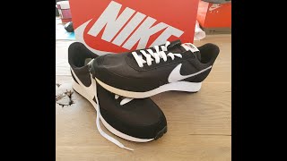 NIKE Air Tailwind 79 black white retro