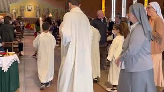 Processione ingresso professione perpetua suor Lorenza