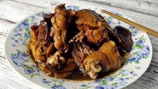 香菇焖鸡 Braised Chicken with Mushroom