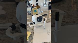 This is a Smart Drawing Robot that I think is awesome! #kahlatalk #kahlatech