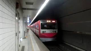 台鐵4174次EMU700型京急友好彩繪區間車離站(南港)