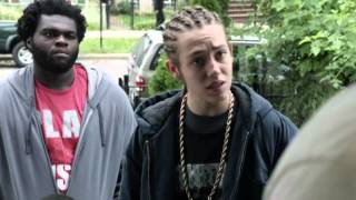 Shameless - "she's right there. No She's not"