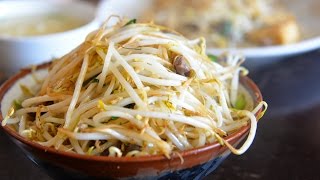 Okinawa Yanbaru bean sprouts soba 辺戸岬に行けば食べられる前田食堂のもやし:Gourmet Report グルメレポート