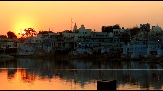 PUSHKAR - Aarti ceremony at sunset