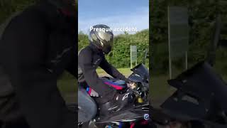 Accident évite #s1000rr #tmax530