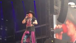 GUNS N ROSES ESTRANGED LONDON STADIUM 2017