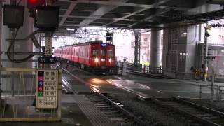 京成電鉄3300形(ファイヤーオレンジ)　普通　上野行き　京成高砂駅到着