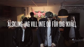 Kalle Gracias ft. Mange Hellberg - Älskling jag vill inte dö för dig ikväll (LIVE EN TRAPPA NER)