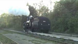 Parní lokomotiva řady 434.2 přezdívaná čtyřkolák   Steam locomotive dubbed the four wheels