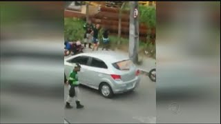 Guardas de trânsito humilham motoqueiros e são afastados no Recife
