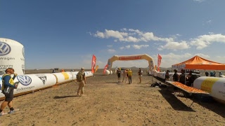 Arrivée en direct du MARATHON DES SABLES 2018 - ETAPE 4