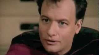Q discussing the Borg