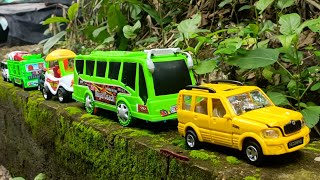 Satisfying Toy City Bus, Garbage Truck, Scorpio, Taxi, School Bus, Truck, Mixer Truck Hand Driving