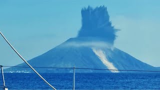 Strongest Volcanic Eruptions 2021 (HD) | Rivers of molten lava high up Pulama Pali