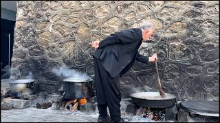 How To Cook Food For Hundreds Of People? Cooking With Fifty Kilos of Meat