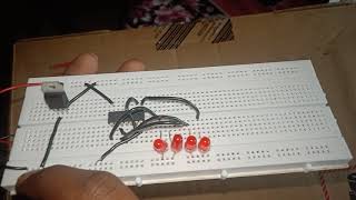 Gray code to binary code converter,with the help of bread board
