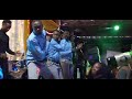 Tryson Chimbetu achemedza vanhu achiimba sa Simon Chimbetu