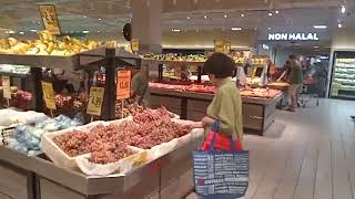 My Mom In NSK In 3 Damansara Shopping Mall Near Kuala Lumpur.