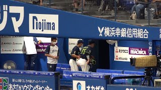 【選手全員を引き揚げさせてから…ベンチをあとにするのは自分がラスト】ヤクルト松元ユウイチ監督代行　2022年7月17日横浜スタジアム 村上宗隆 オスナ　サンタナ