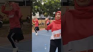 Senam.Aerobic Coach Erna dan Coach Nita.Miinggu 10 Nov 2024. Lap.Spk Bola Cakung Timur.jakarta Timur